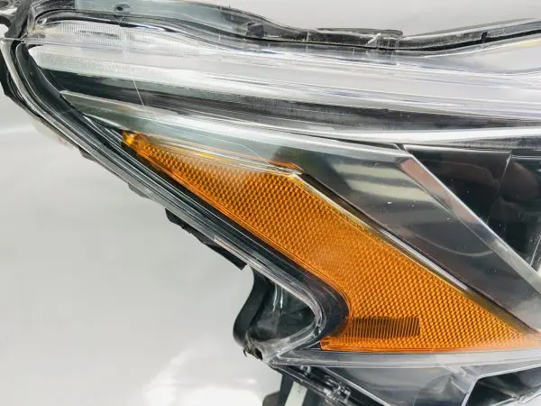 2019 2020 2021 NISSAN ALTIMA HALOGEN FRONT RIGHT HEADLIGHT - Image 7