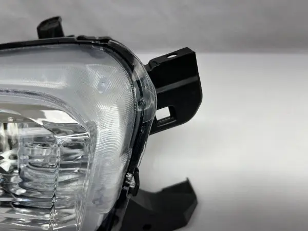 Tabs 2016 2017 2018 2019 2020 2021 2022 toyota tacoma halogen right headlight - Image 5