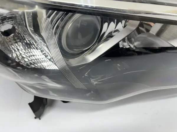 2014 2015 2016 2017 2018 2019 2020 toyota 4runner halogen right oem headlight - Image 13