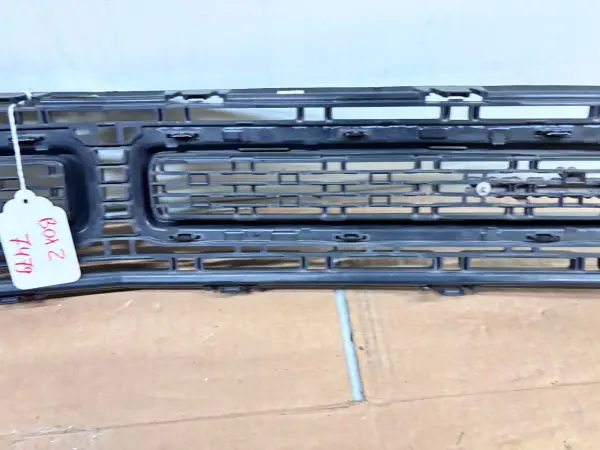 2015 2016 2017 2018 2019 2020 2021 2022 dodge chlallenger front oem grille black - Image 15