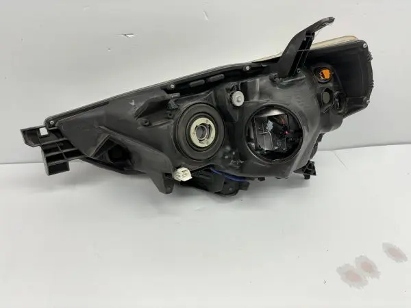 2014 2015 2016 2017 2018 2019 2020 toyota 4runner halogen right oem headlight - Image 17