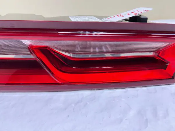 NICE 84136774 2016 2017 2018 CHEVY CAMARO LED REAR LEFT OEM TAIL LIGHT - Image 4