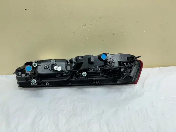 NICE 84136774 2016 2017 2018 CHEVY CAMARO LED REAR LEFT OEM TAIL LIGHT - Image 13