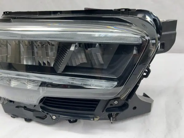2020 2021 2022 2023 toyota tacoma full led front right oem headligh - Image 3