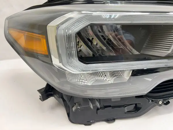 2020 2021 2022 2023 toyota tacoma full led front right oem headligh - Image 9