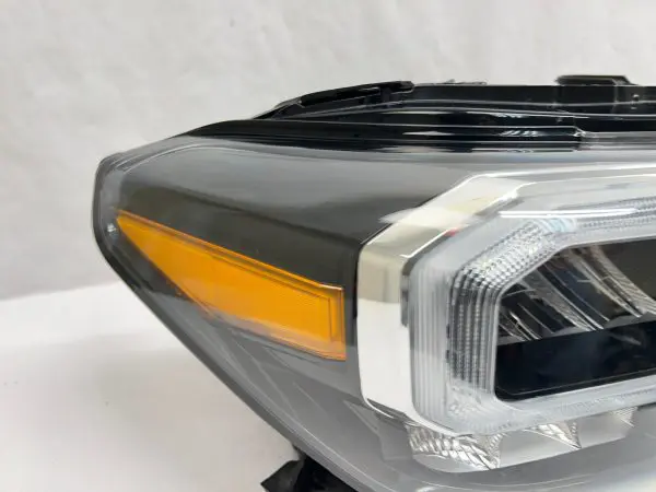 2020 2021 2022 2023 toyota tacoma full led front right oem headligh - Image 10
