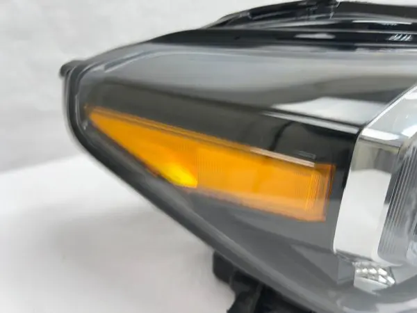 2020 2021 2022 2023 toyota tacoma full led front right oem headligh - Image 12