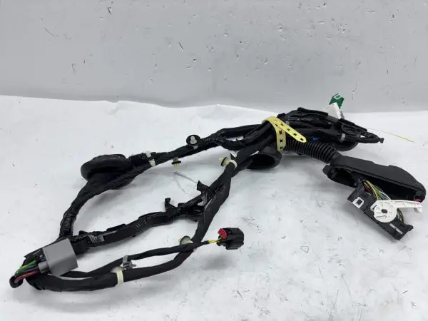 OEM 2024 SIERRA 2500 3500 SILVERADO 2500 3500 FRONT RIGHT DOOR HARNESS 85625102 - Image 10