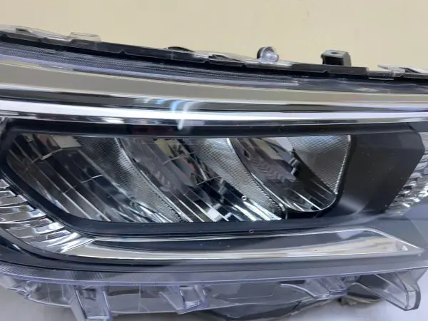 ALL TABS 2019 2020 2021 TOYOTA RAV4 LED FRONT RIGHT OEM HEADLIGHT - Image 7