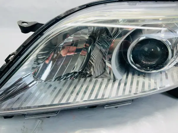 11 2012 2013 2014 2015 2016 2017 2018 2019 2020 TOYOTA SIENNA LEFT OEM HEADLIGHT - Image 8