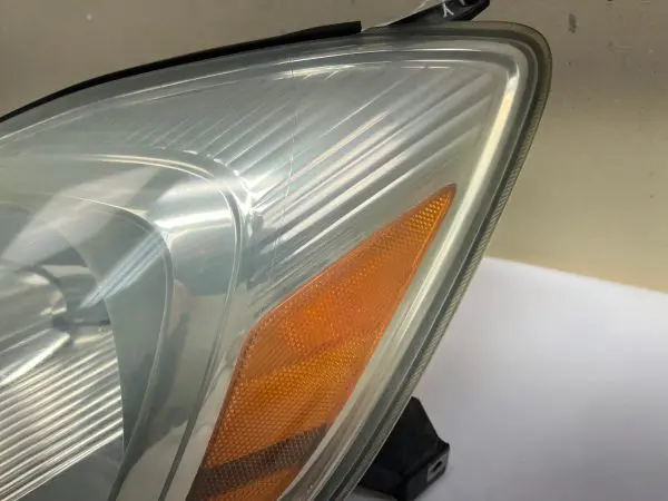 ALL TABS 2004 2005 TOYOTA SIENNA HALOGEN FRONT LEFT OEM HEADLIGHT - Image 5
