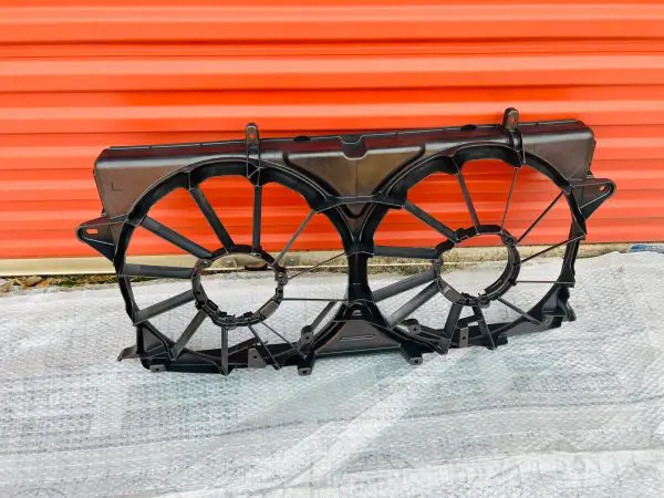 GM Engine Cooling Fan Rear Shroud 23123635 Escalade Silverado Tahoe Yukon Sierra