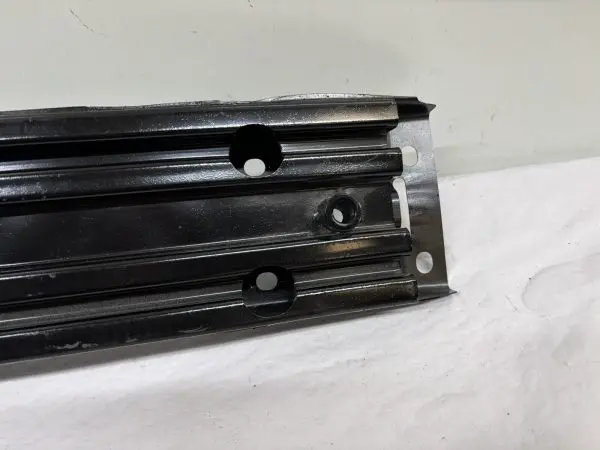 OEM 2011 2012 2013 2014 2015 Ford Explorer Front Reinforcement Impact bb5z17757a - Image 4