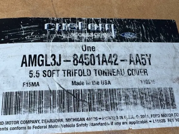 2015-2023 Ford F250 5.5 Soft Tonneau Folding Bed Cover OEM amgl3j84501a42aa5y - Image 3