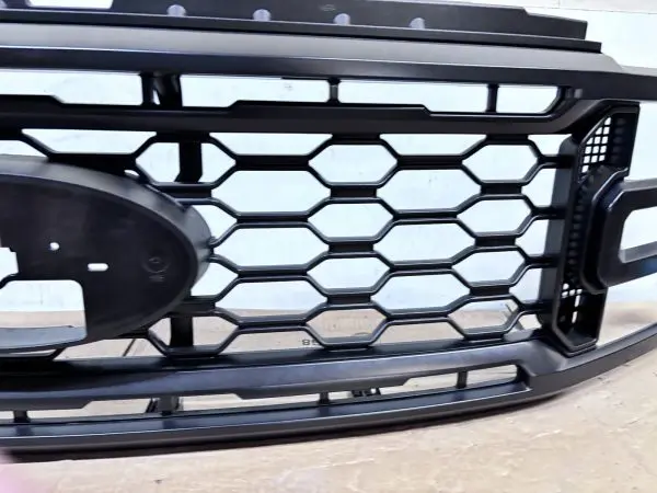 OEM 2023 2024 FORD F250 F350 SUPER DUTY FRONT GRILLE pc3z8200ha - Image 5