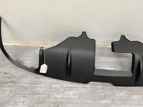 2016 2017 2018 2019 2020 2021 PORSCHE MACAN REAR BUMPER LOWER VALANCE 95b807834n - Image 7