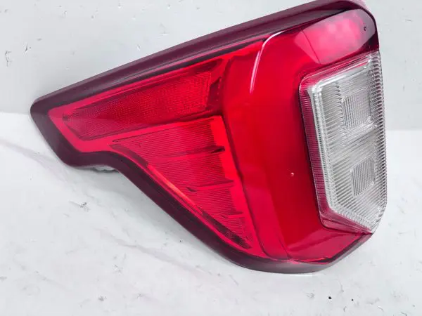 NICE  2020 2021 2022 2023 FORD EXPLORER LED REAR LEFT OEM TAIL LIGHT - Image 5