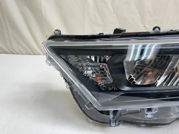 🌟 ALL TABS 2019 2020 2021 TOYOTA RAV4 LED BLACK BEZEL FRONT LEFT OEM HEADLIGHT - Image 2