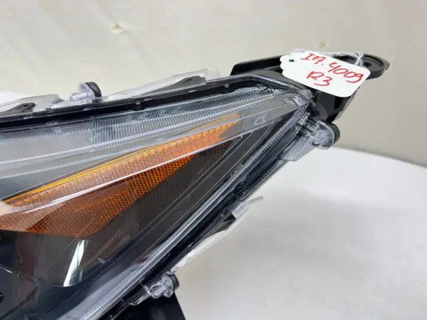 🌟 ALL TABS 2019 2020 2021 TOYOTA RAV4 LED BLACK BEZEL FRONT LEFT OEM HEADLIGHT - Image 8