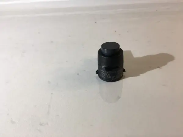 92229605 GM GENUINE BACK UP SENSOR CHEVY BUICK GMC PARKING ASSISTANT NEW OEM