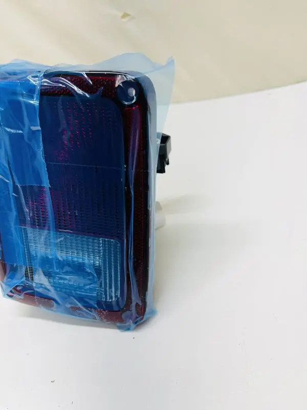 MINT 2007-2012 2014 2015 2016 2017 2018 JEEP WRANGLER REAR LEFT OEM TAIL LIGHT - Image 2