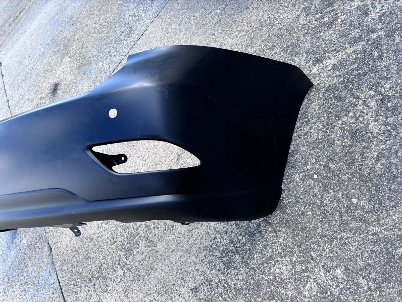 OEM 52105-0E903 2010 2011 2012 2013 2014 2015 Lexus Rx Rx350 Rx450 Rear Bumper - Image 2