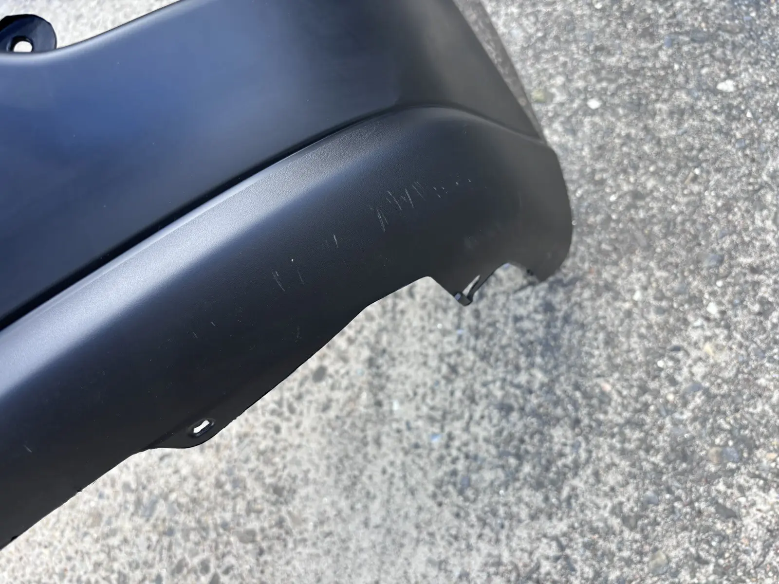 OEM 52105-0E903 2010 2011 2012 2013 2014 2015 Lexus Rx Rx350 Rx450 Rear Bumper - Image 9