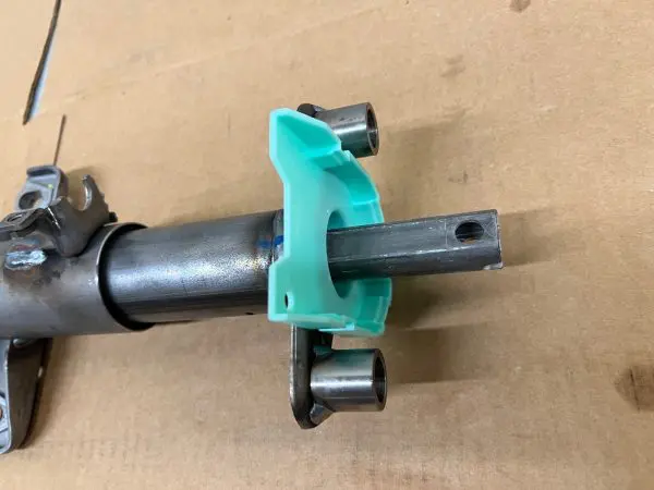2021 2022 2023 CHEVY EXPRESS 2500 3500 OEM STEERING COLUMN 84879213 - Image 2