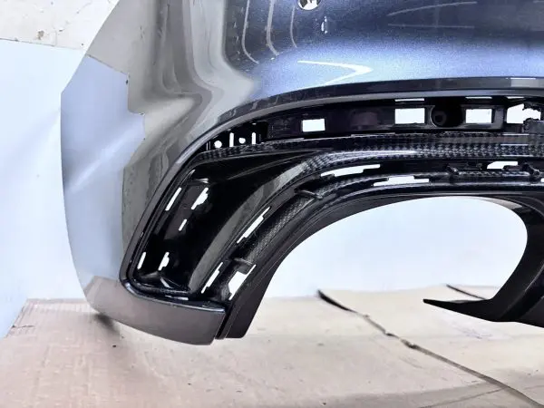 OEM 2019 AUDI RS5 SPORTBACK REAR BUMPER WITH CARBON SPOILER DIFFUSER 8w6807521af - Image 3