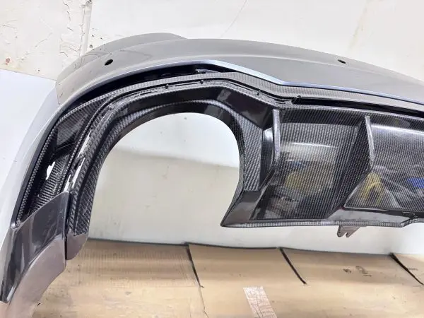 OEM 2019 AUDI RS5 SPORTBACK REAR BUMPER WITH CARBON SPOILER DIFFUSER 8w6807521af - Image 12
