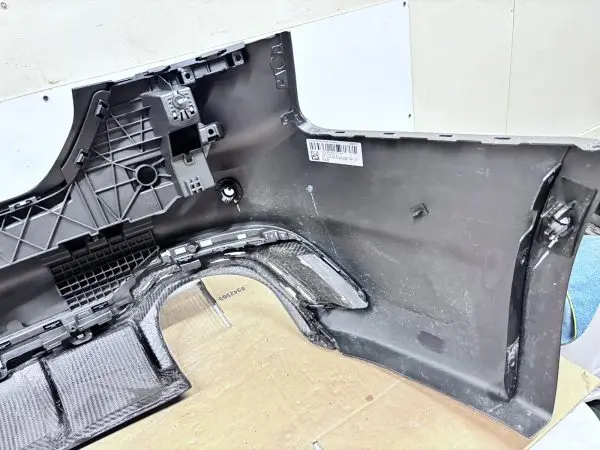 OEM 2019 AUDI RS5 SPORTBACK REAR BUMPER WITH CARBON SPOILER DIFFUSER 8w6807521af - Image 18