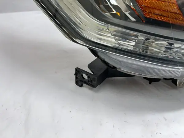 all  tabs 2013 2014 2015 honda accord halogen front right oem headlight - Image 9