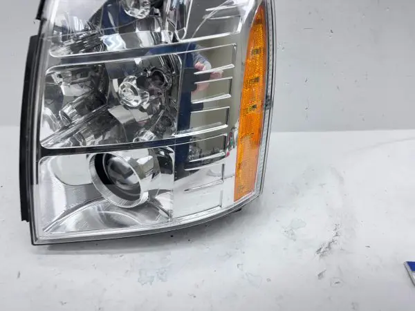 2007 2008 2009 2010 2011 2013 2014 CADILLAC ESCALADE XENON LEFT OEM HEADLIGHT - Image 3