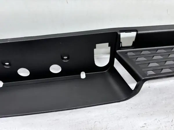 2019 2020 2021 2022 2023 2024 DODGE RAM REAR OEM BUMPER STEP PAD 68299105ad - Image 5