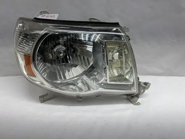 all tabs 2005 2006 2007 2008 2009 2010 2011 toyota tacoma right capa headlight