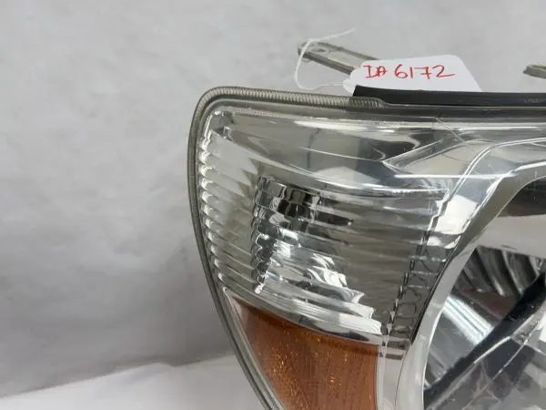 all tabs 2005 2006 2007 2008 2009 2010 2011 toyota tacoma right capa headlight - Image 9