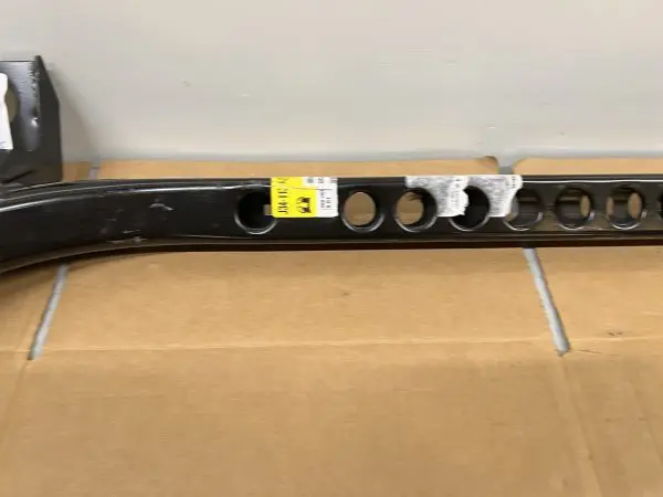 2018-2021 2022 2023 BUICK ENCLAVE LOWER TIE BAR RADIATOR SUPPORT OEM 84501898 - Image 7