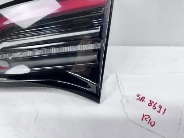 10 2011 2012 2013 2014 2015 2016 2017 2018 2019 FORD FLEX REAR BUMPER COVER RED - Image 3