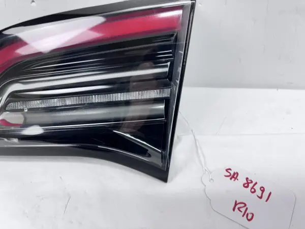 2021 2022 2023 2024 TESLA MODEL 3 Y LED REAR RIGHT OEM TAIL LIGHT 1502089-00-b - Image 4