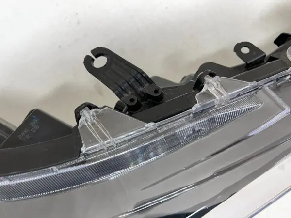 2020 2021 2022 TOYOTA COROLLA LED FRONT RIGHT OEM HEADLIGHT GENUINE - Image 13