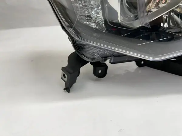 2014 2015 2016 2017 2018 2019 2020 TOYOTA 4RUNNER HALOGEN  RIGHT CAPA HEADLIGHT - Image 7