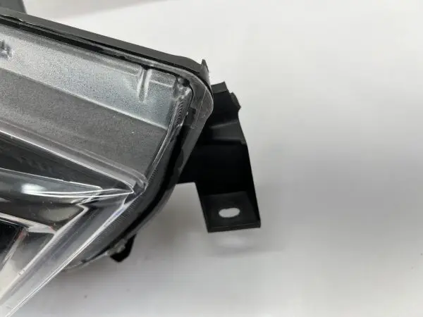 2014 2015 2016 2017 2018 2019 2020 TOYOTA 4RUNNER HALOGEN  RIGHT CAPA HEADLIGHT - Image 11