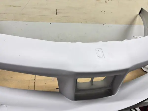fra9c0001000 FERRARI 488 CHALLENGE FRONT OEM CARBON BUMPER PRIMED - Image 3