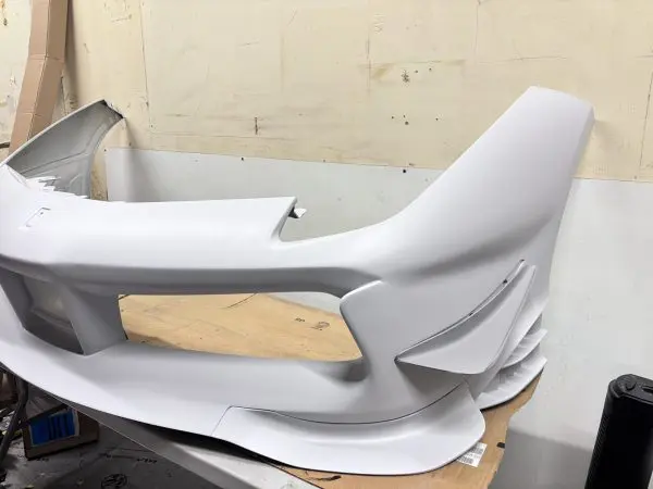 fra9c0001000 FERRARI 488 CHALLENGE FRONT OEM CARBON BUMPER PRIMED - Image 9