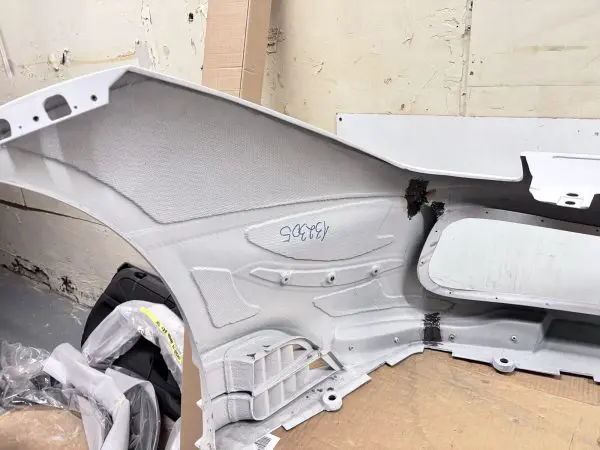 fra9c0001000 FERRARI 488 CHALLENGE FRONT OEM CARBON BUMPER PRIMED - Image 14
