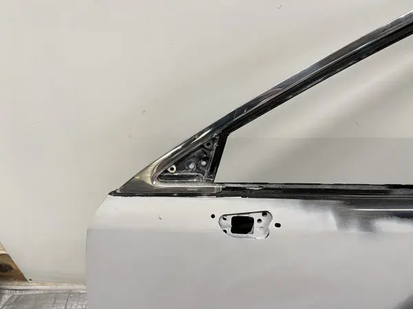 2013 2014 2015 2016 2017 2018 Lexus ES ES350 Front Left OEM Door Genuine - Image 3