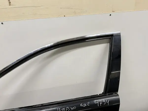2013 2014 2015 2016 2017 2018 Lexus ES ES350 Front Left OEM Door Genuine - Image 5