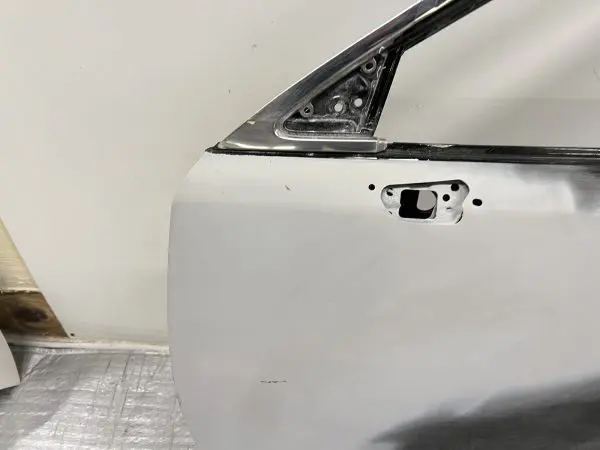 2013 2014 2015 2016 2017 2018 Lexus ES ES350 Front Left OEM Door Genuine - Image 10