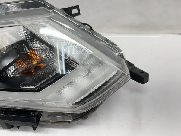 all tabs 2017 2018 2019 2020 nissan rogue halogen led front right oem headlight - Image 2