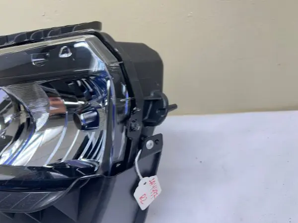 MINT 2014 2015 CHEVY CAMARO HALOGEN  FRONT LEFT CAPA HEADLIGHT OPEN BOX - Image 4